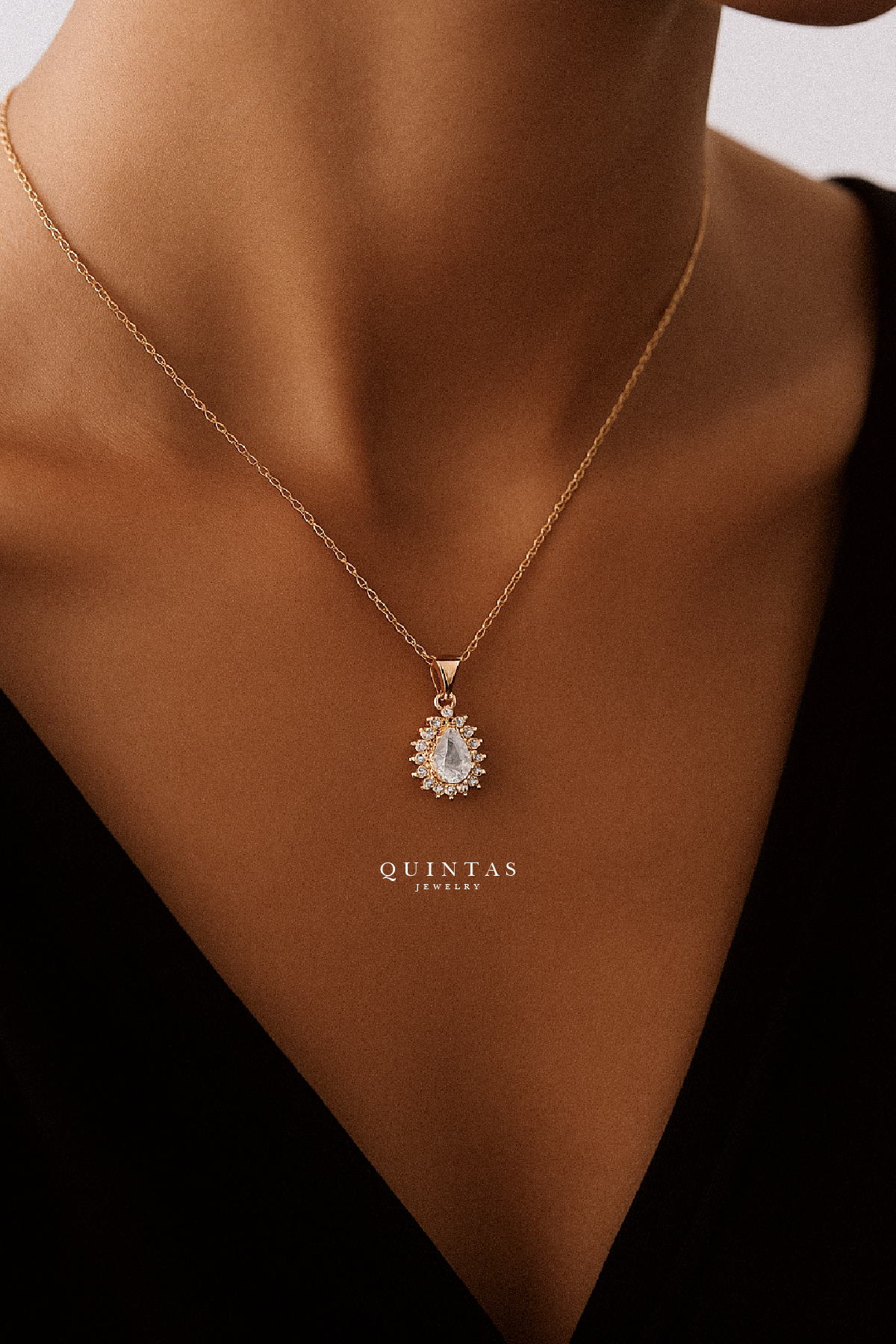 Aurora Diamond Halo Necklace