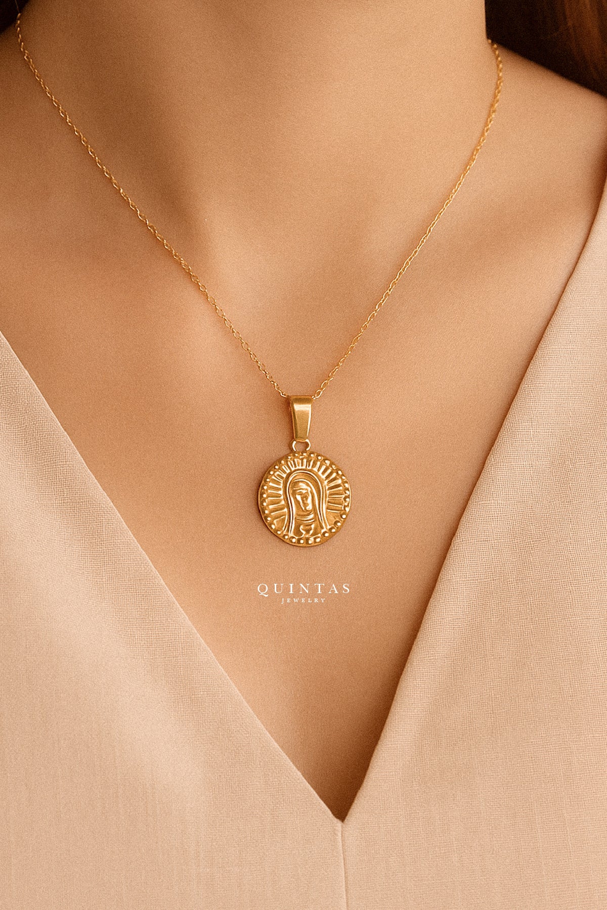 Circle Mama Locket Mary Medallion Necklace - Main Image