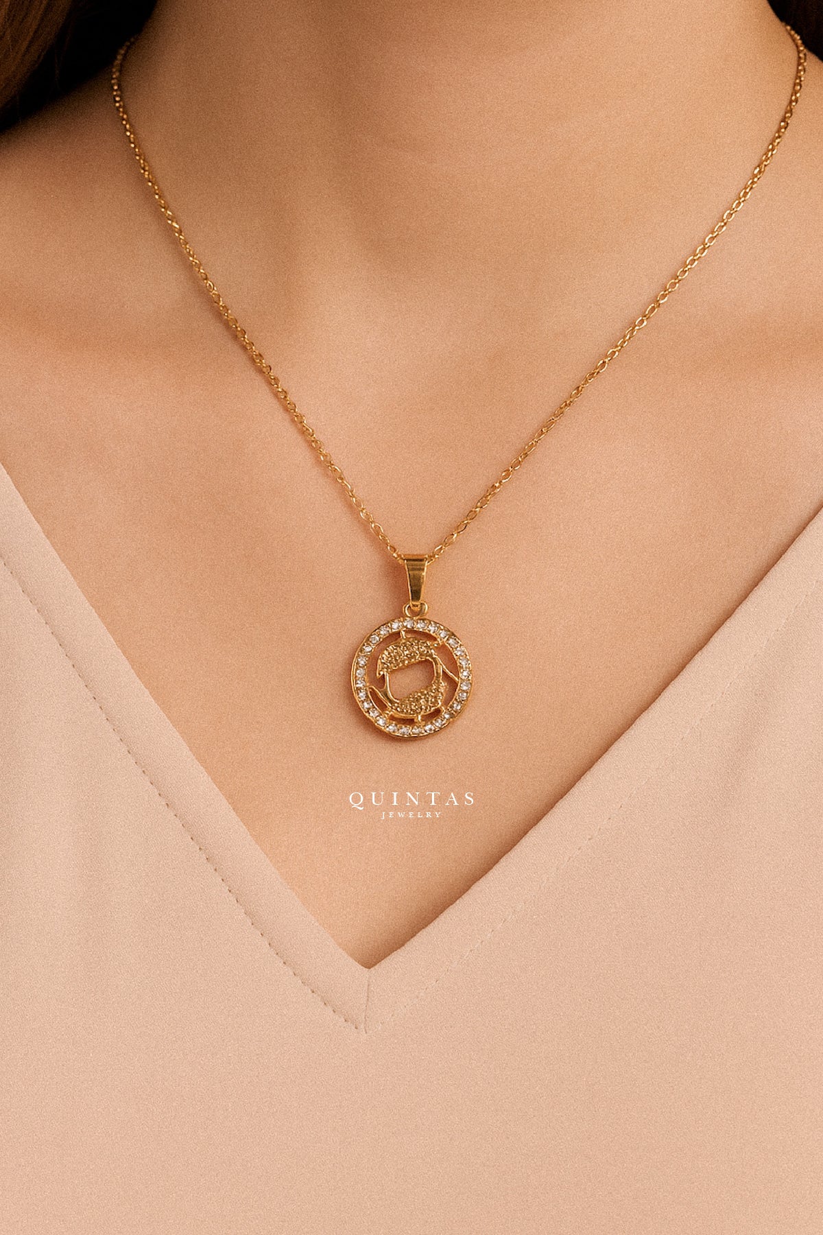 QUINTAS Zodiac Sign 18k Necklace