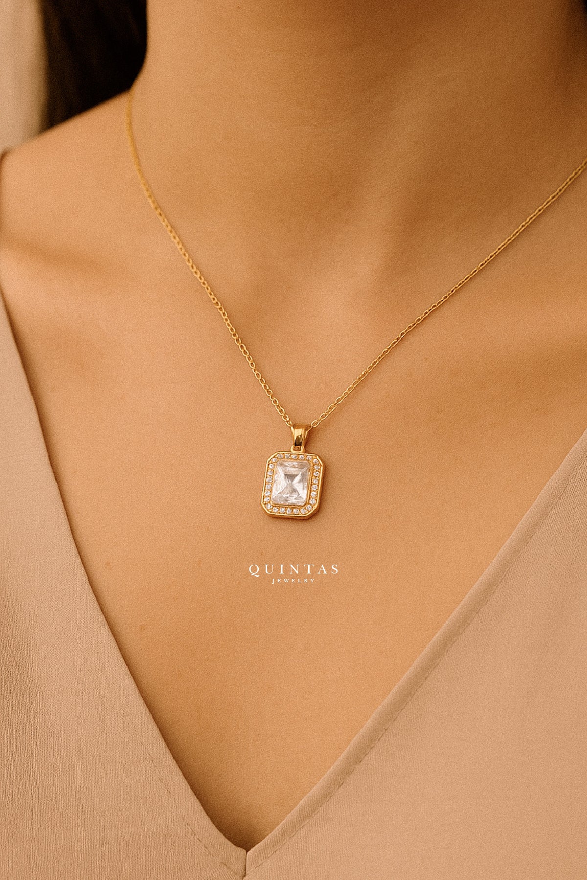 Queen's Diamond Necklace
