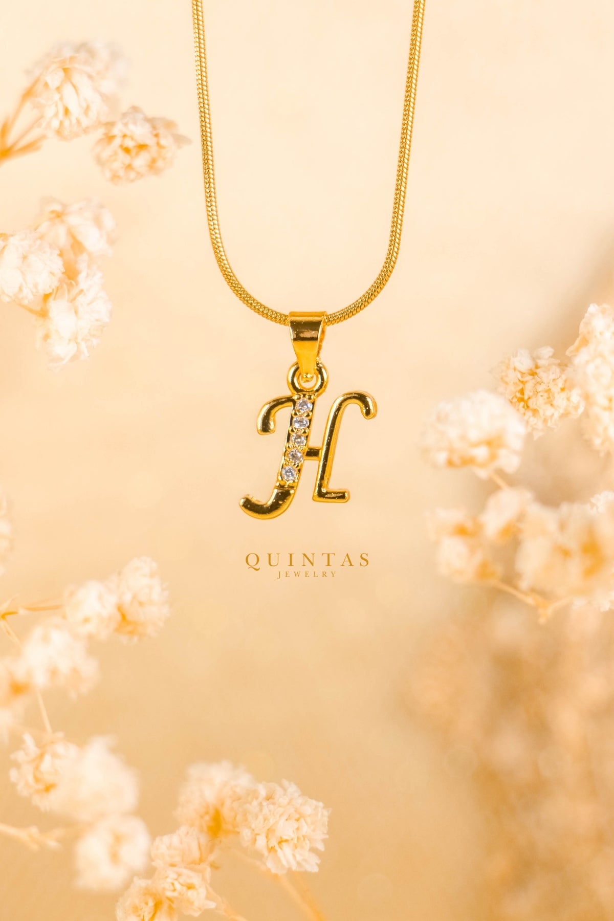 QUINTAS Letter Initial Necklace