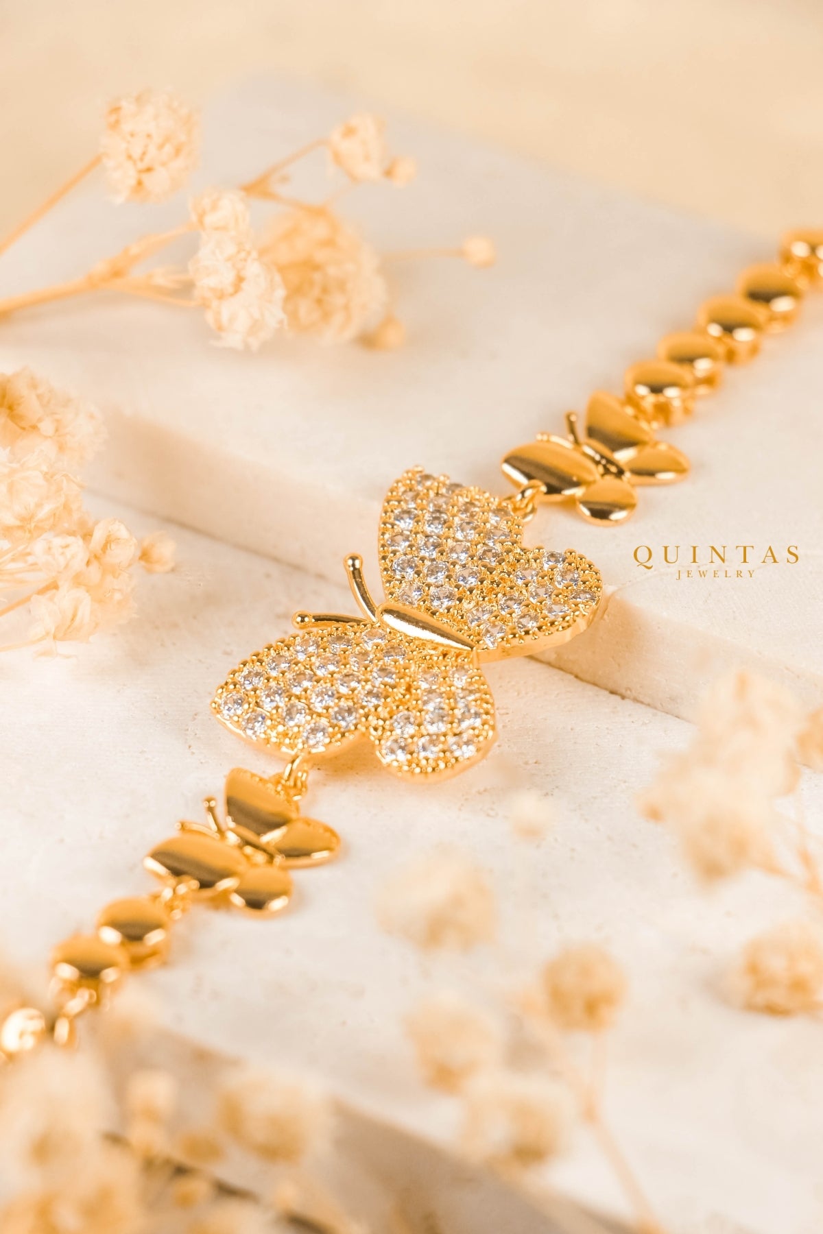 Mariposa Charm Butterfly Bracelet