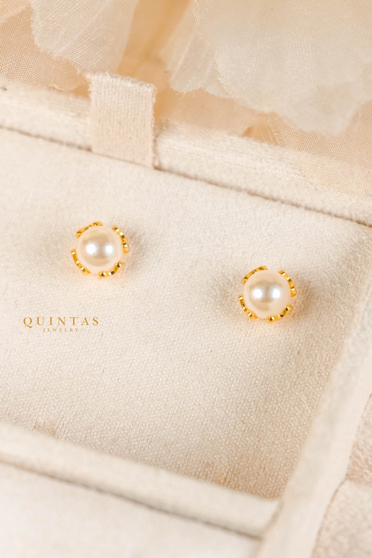 Grace Pearl Stud Earrings