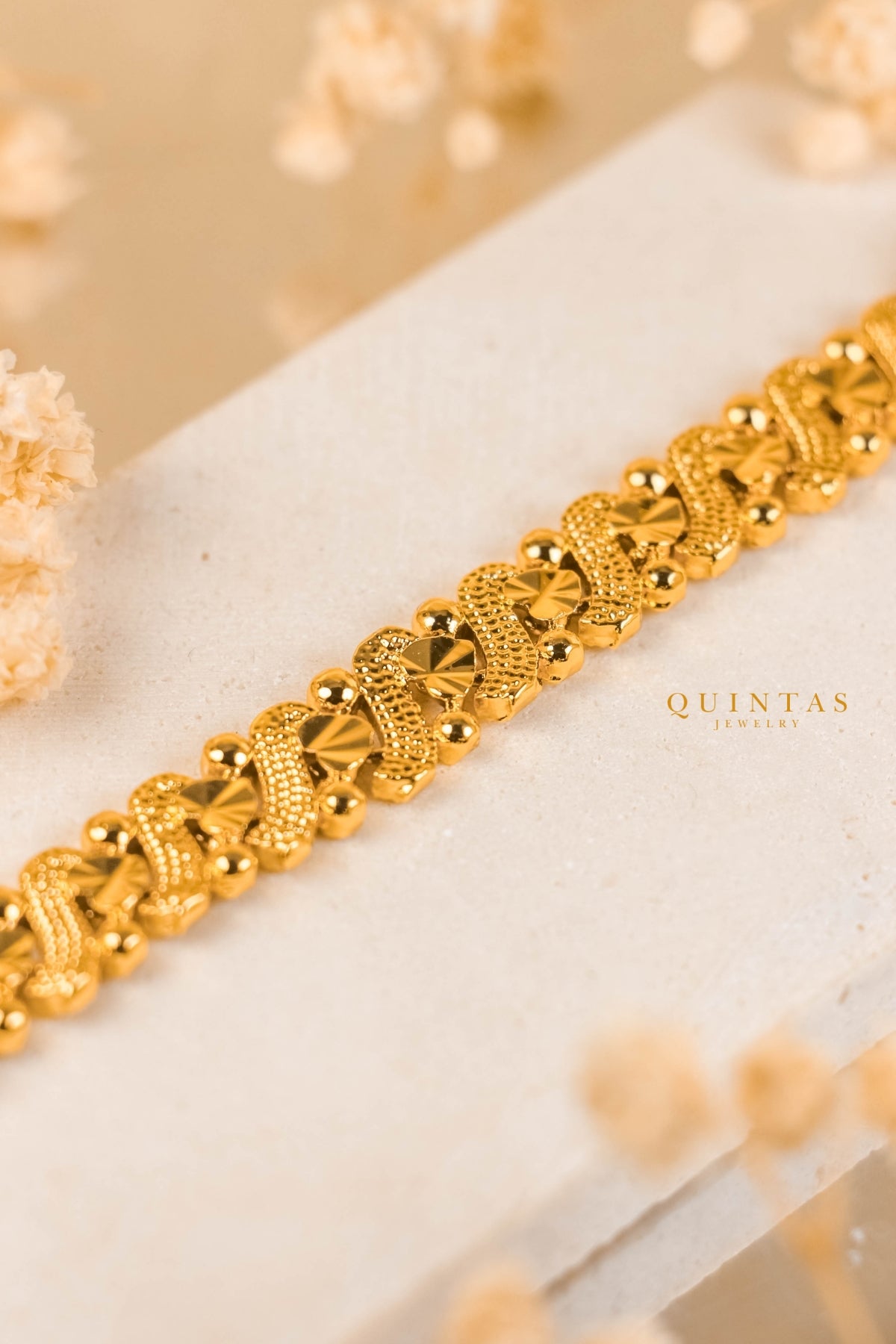 Virella Golden Luxe Bracelet