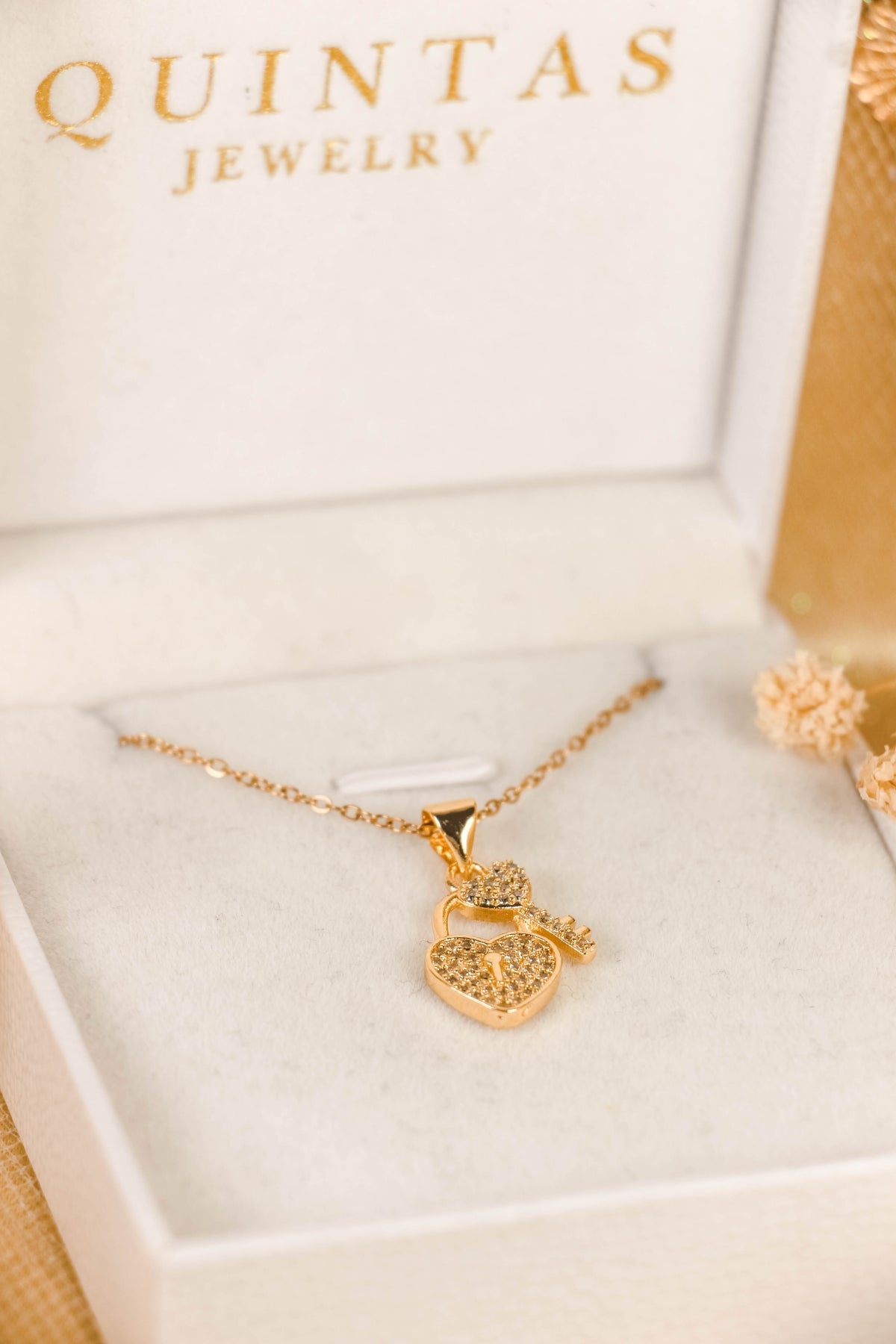 Golden Lockheart Necklace