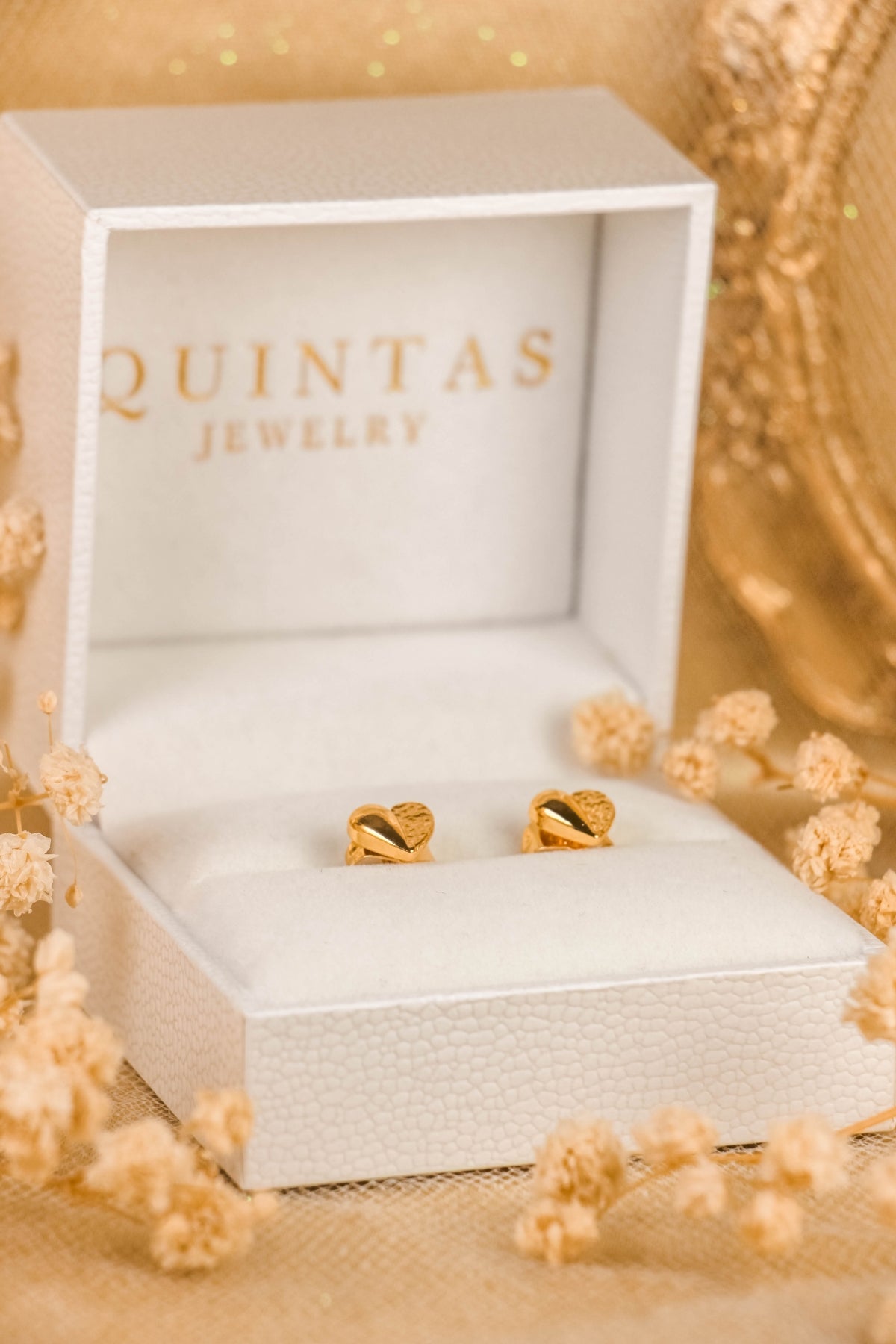 Sitti Heart Stud Earrings