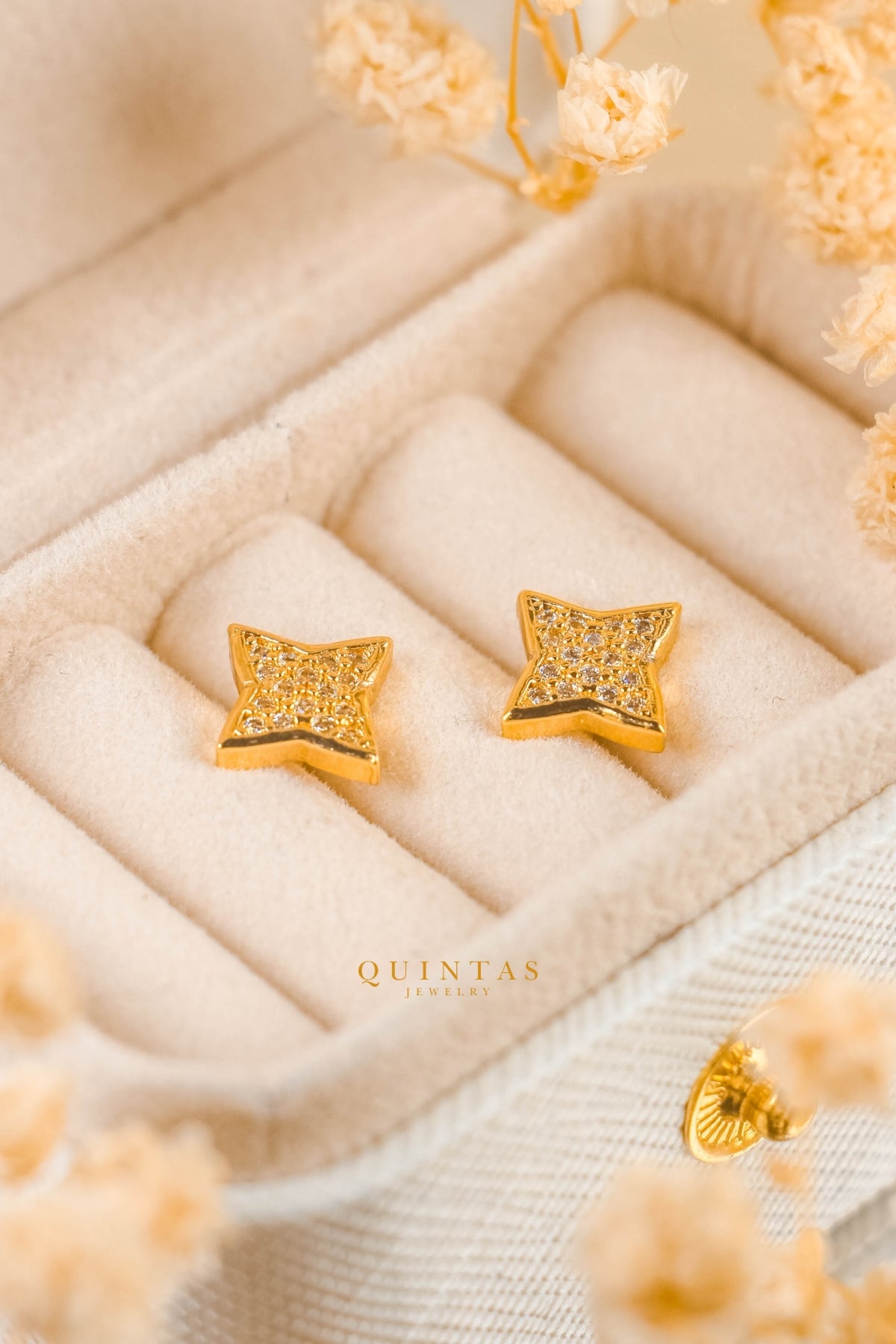 Celestia Star Stud Earrings