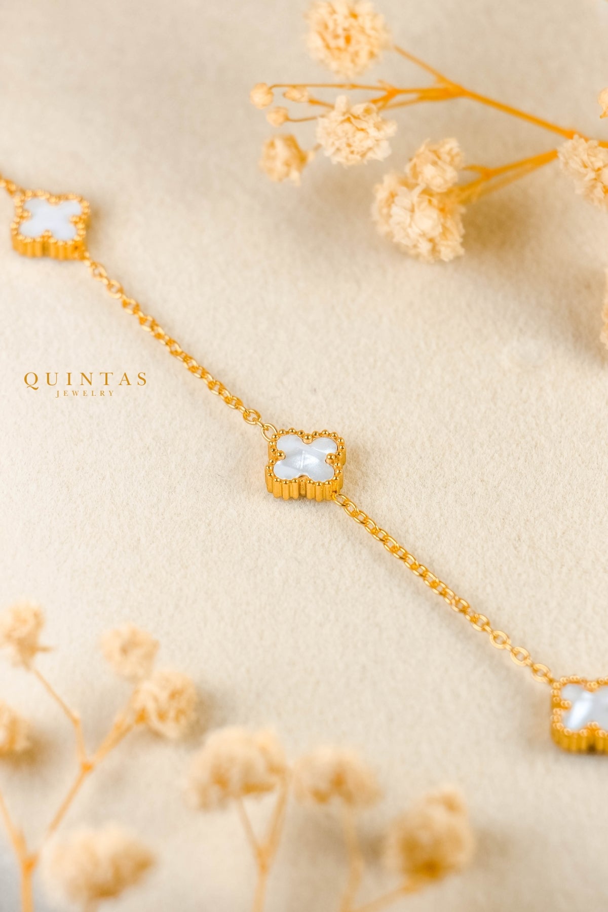 Clover Elegance Necklace