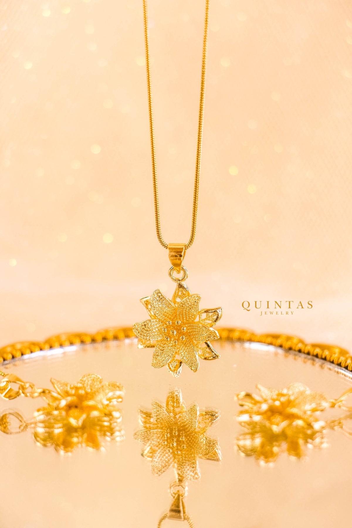 The Flower Necklace