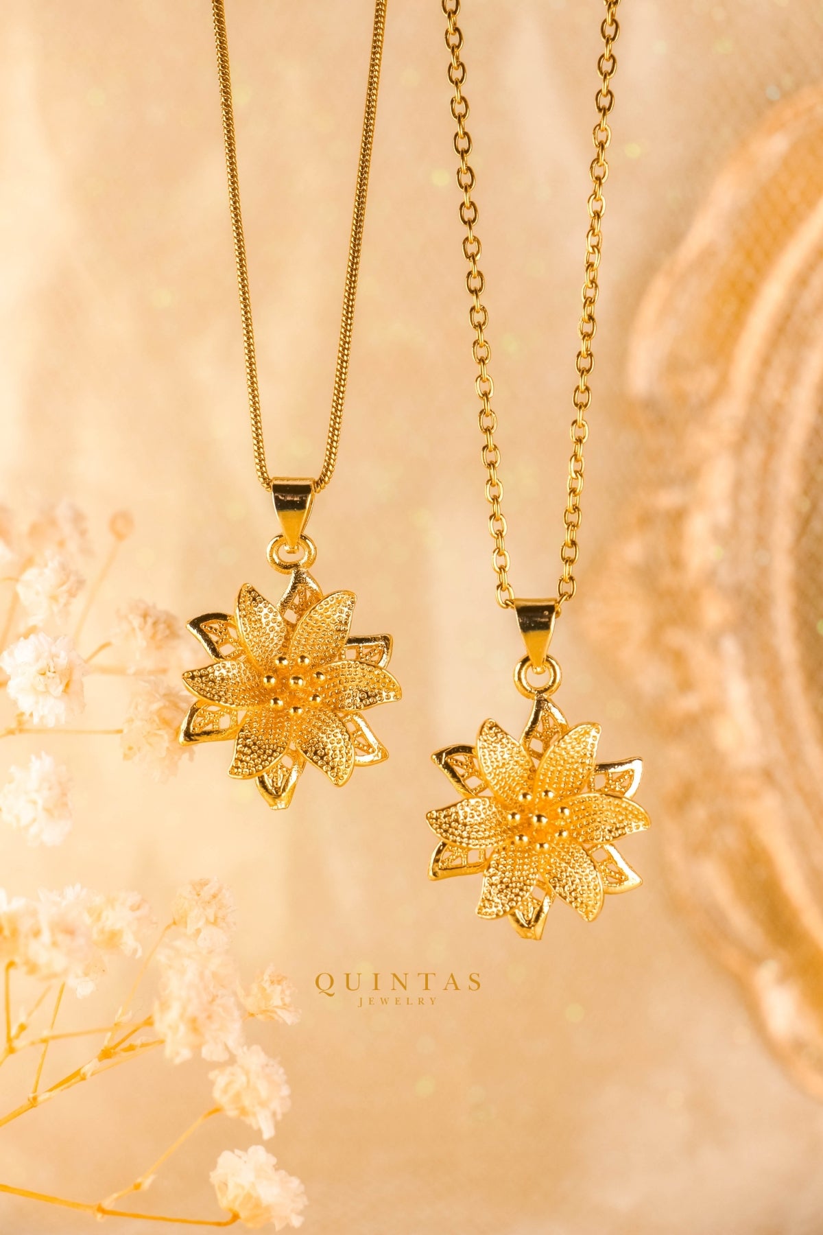 The Flower Necklace