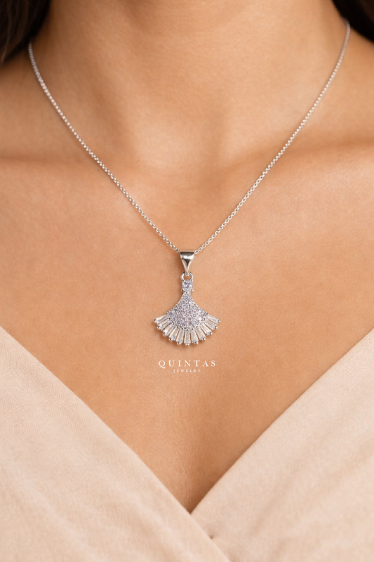 Fan Diamond Silver Necklace