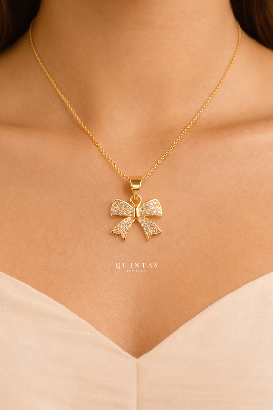 Velora Bow Necklace