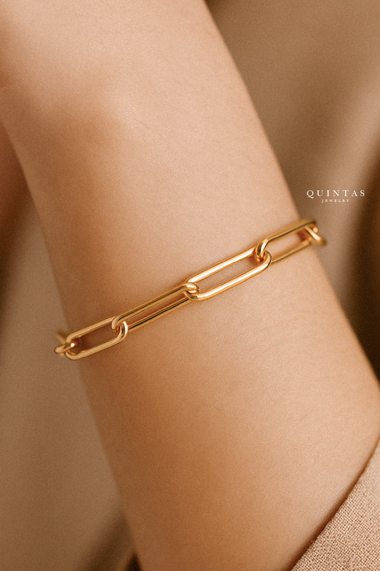 QUINTAS Paperclip Bracelet