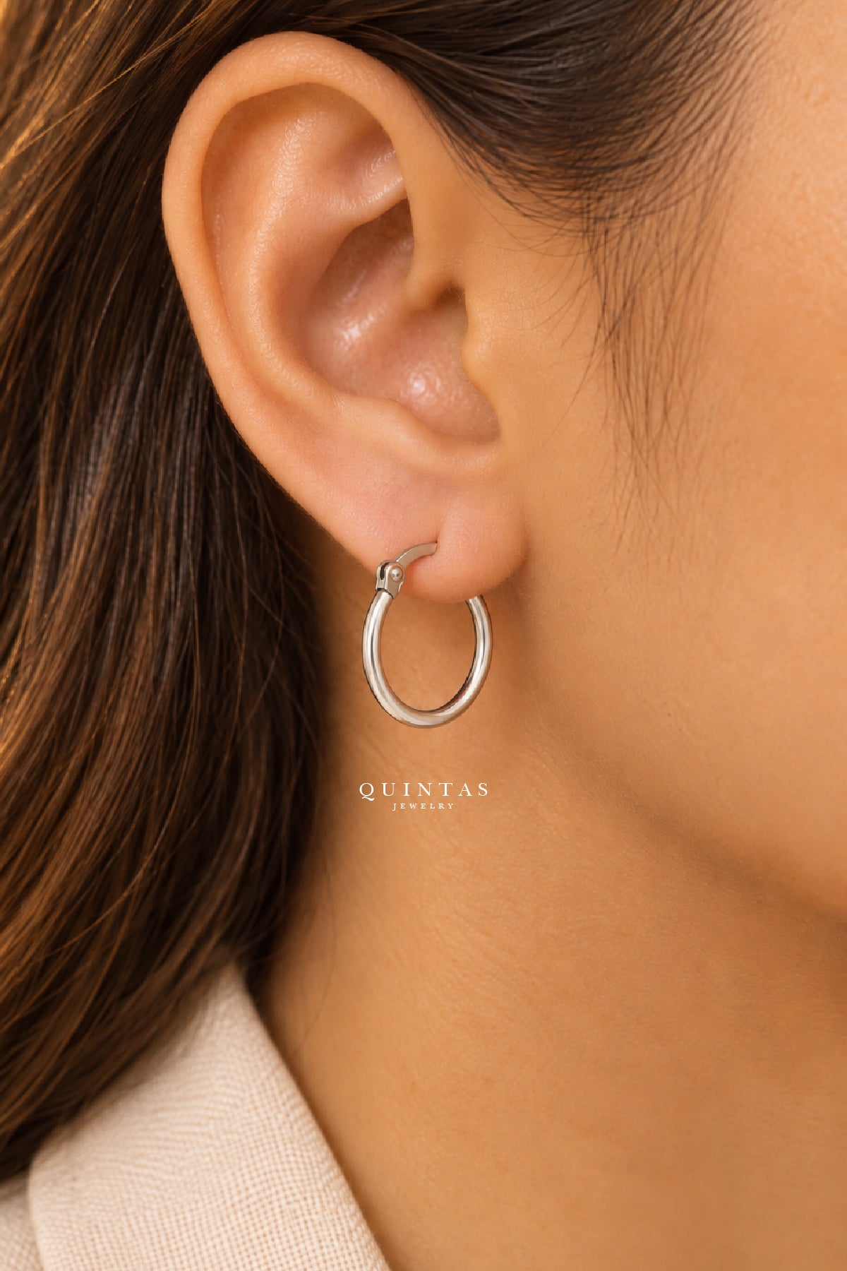 Alessa Classic Hoop Silver Earrings