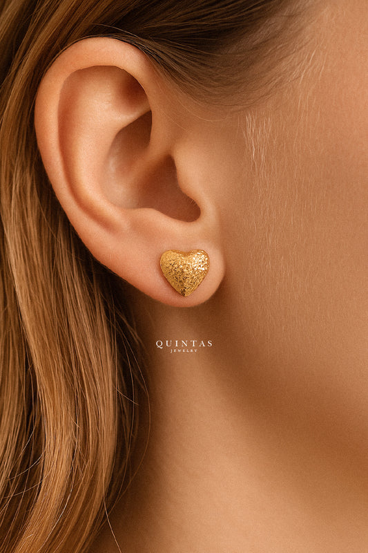 Vivere Heart Stud Earrings