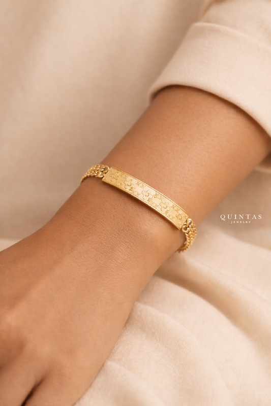 Elegant Clover Bar Bracelet