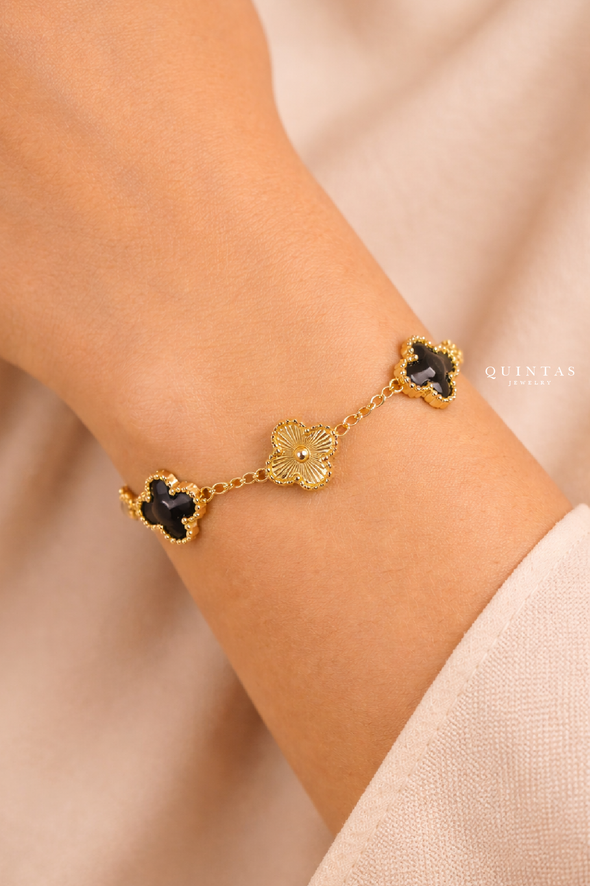 Eclipse Clover Bracelet