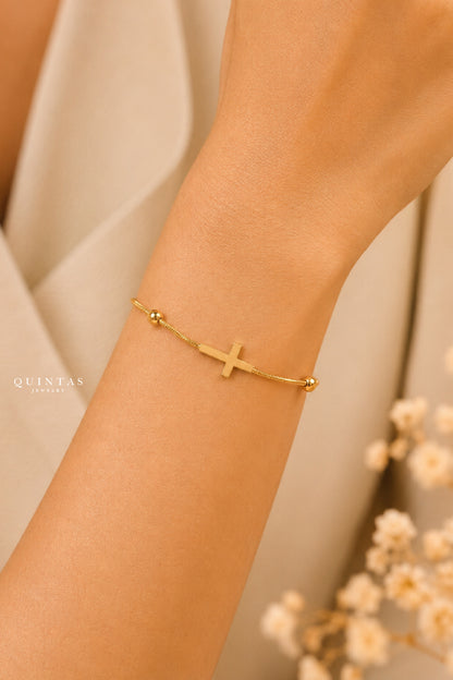Cross Bead Bracelet