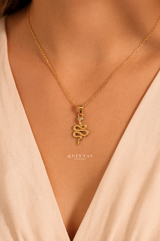 The Snake Necklace