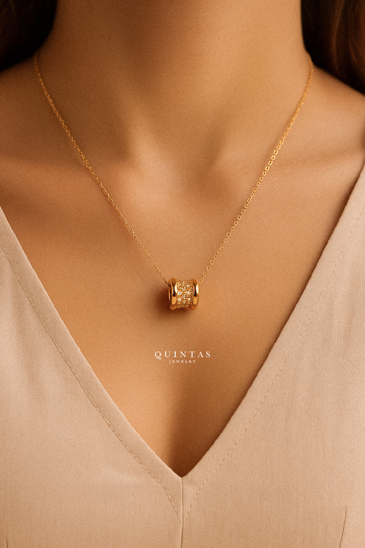 Elan Classic Barrel Necklace