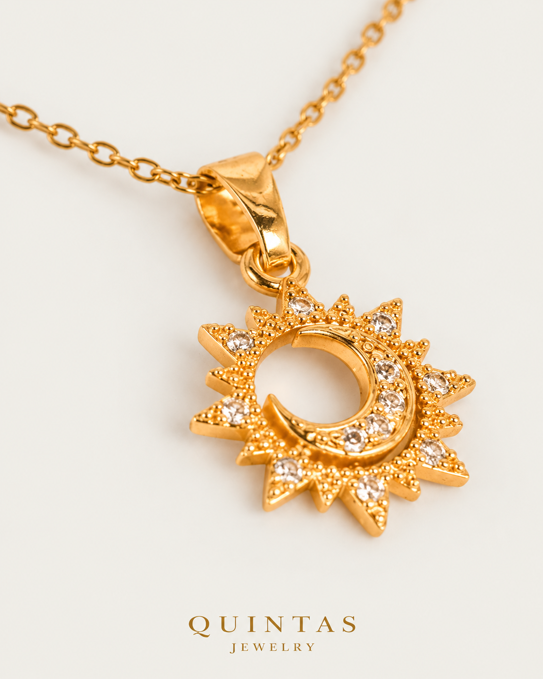 Moon Eclipse — cable chain, genuine oblique detail, neutral greige background