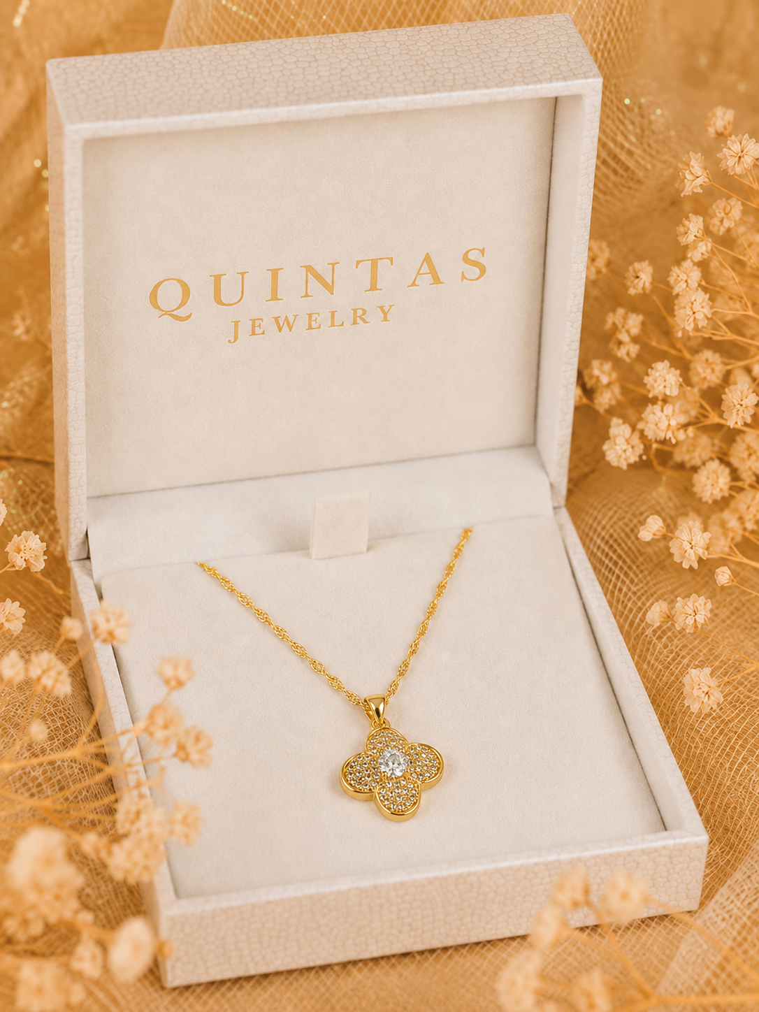 Étoile Clover Necklace