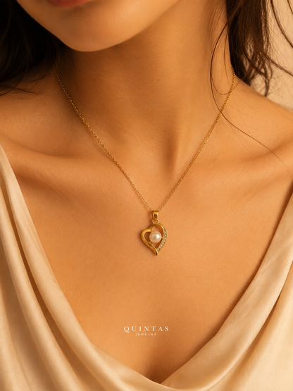 Solana Heart Pearl Necklace