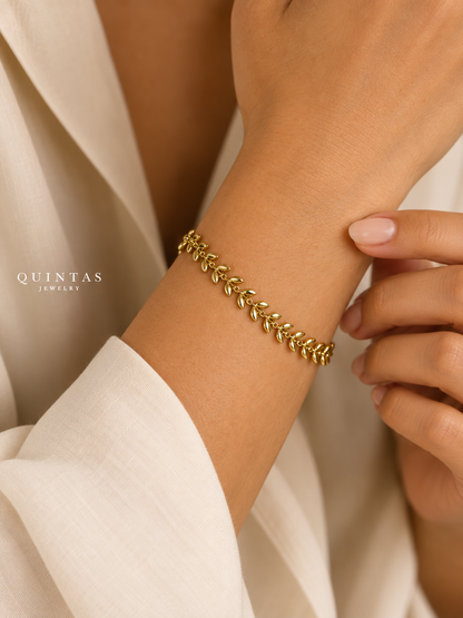 Liona Leaf Chain Bracelet