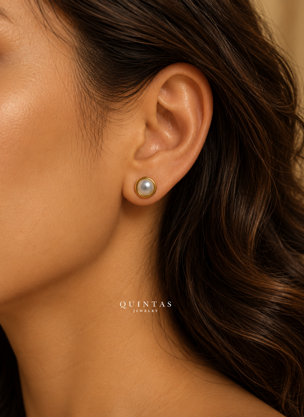 Solenne Halo Pearl Stud Earrings