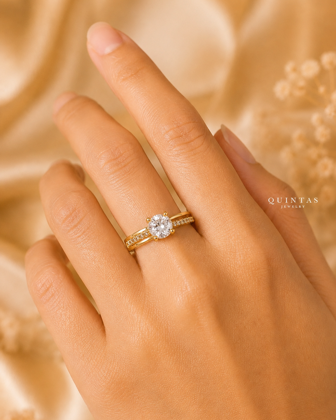 Celeste Solitaire Gold – original gallery view, proportional 4:5 crop