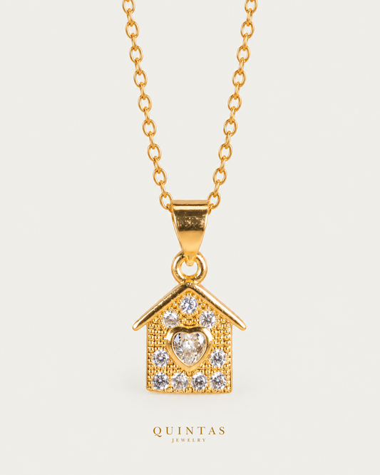 Tahanan Necklace gold cable chain main view, canonical Quintas logo