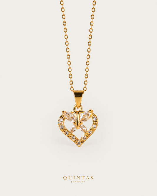 Butterfly Diamond Heart Necklace  cable chain main view, canonical Quintas logo