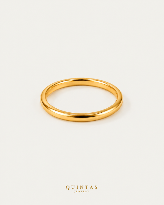 Minimalist Gold Ring — gold ring chain, neutral greige hero