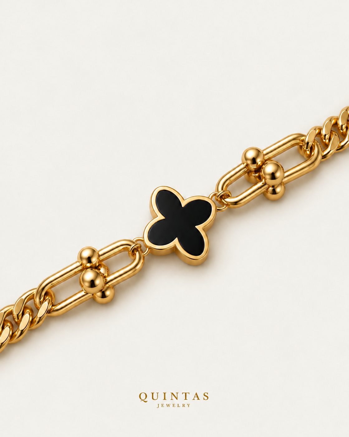 Classic Clover Fleur Bracelet — detail photo with Quintas logo