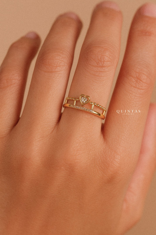 Regina Regal Heart Ring (Adjustable)