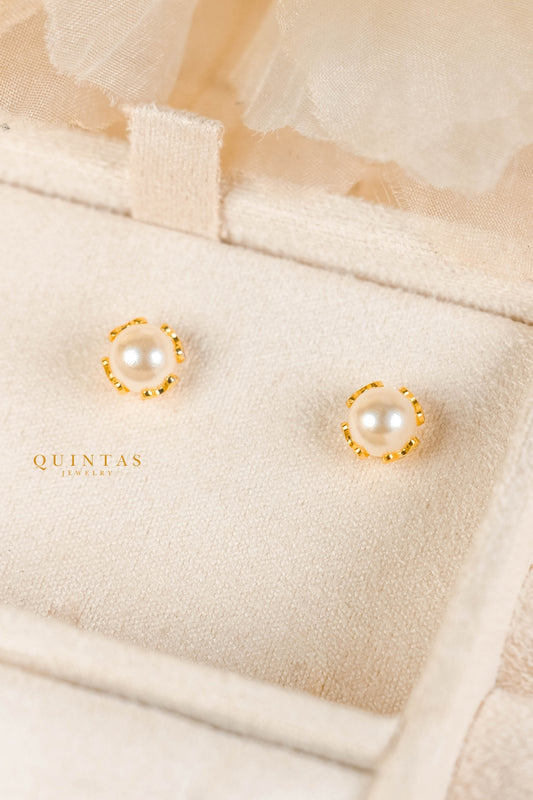 Grace Pearl Stud Earrings