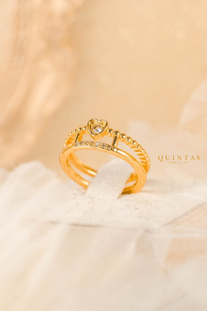 Regina Regal Heart Ring (Adjustable)