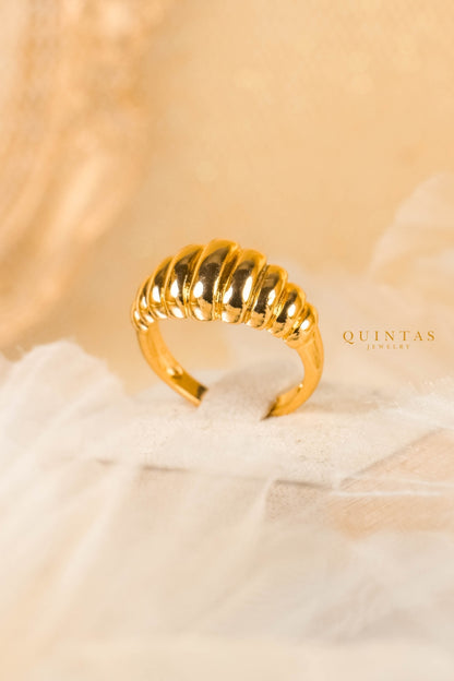 Parisian Croissant Ring (Adjustable)