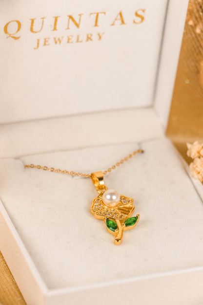 Pearl Flower Bloom Necklace
