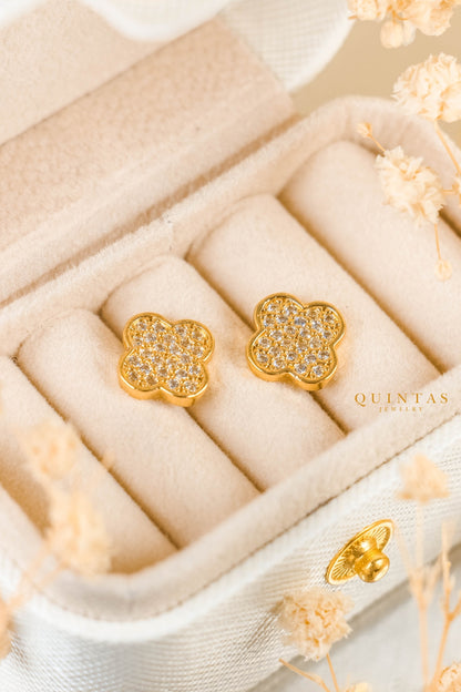 Classic Clover Stud Earrings
