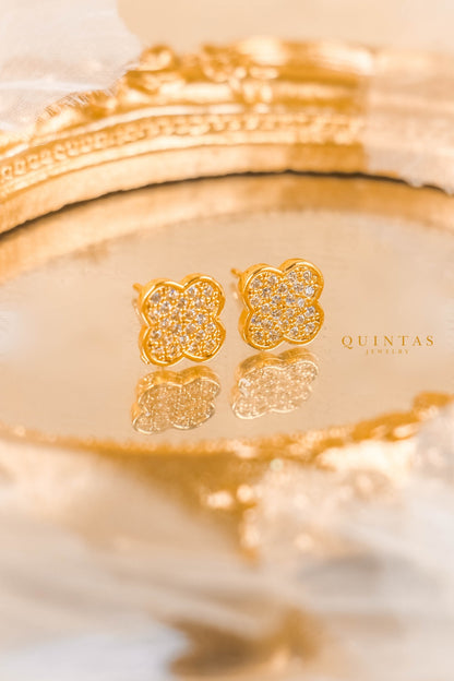 Classic Clover Stud Earrings