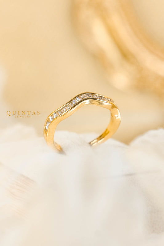Serena Wave Ring (Adjustable)