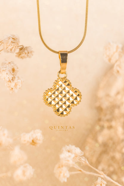 Sculpted Clover Necklace