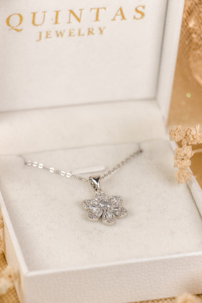 Flower Sun Silver Necklace