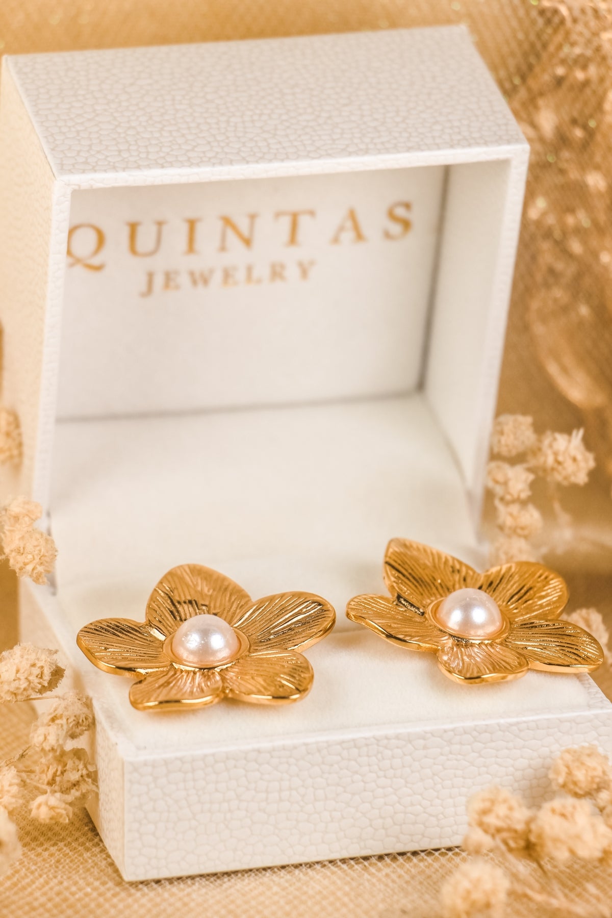 Mira Pearl Flower Stud Earrings