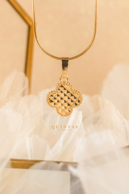 Sculpted Clover Necklace