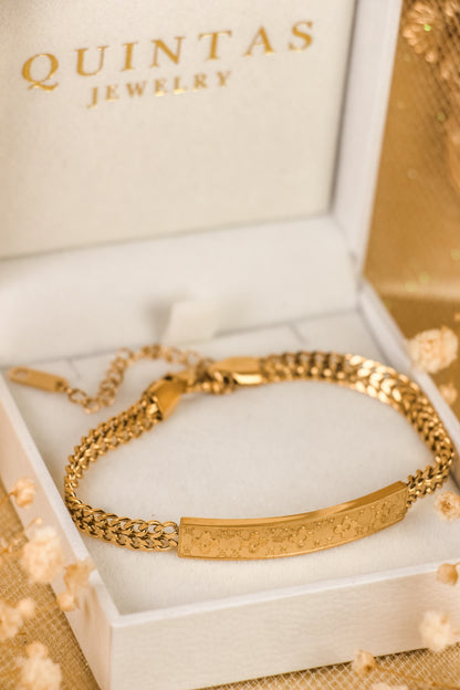 Elegant Clover Bar Bracelet