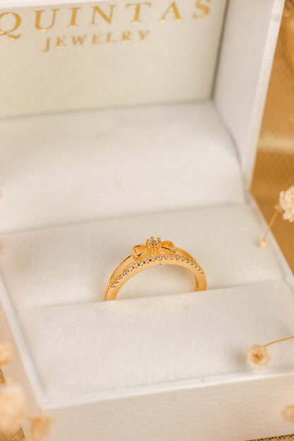 Ara Diamond Ribbon Ring (Adjustable)