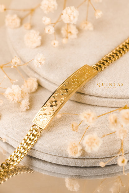 Elegant Clover Bar Bracelet