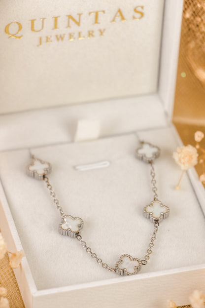 Silver Clover Elegance Bracelet